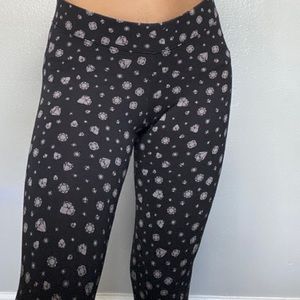 Black and Gold print leggings